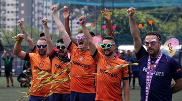 En la ciudad brasileña de São Paulo se ha celebrado la Champions LiGay, una competición donde todos sus integrantes son homosexuales y que tiene como objetivo final acabar con la discriminación en el fútbol. 