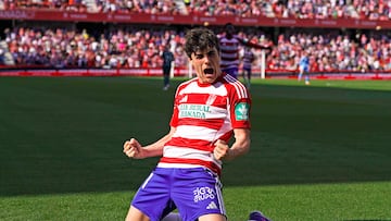 El jugador del equipo nazarí le permite a su equipo ganar un partido que no era fácil. El extremo le permite a su equipo sumar una nueva victoria y alejarse de la zona peligrosa.