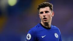 LONDON, ENGLAND - MAY 12: Mason Mount of Chelsea during the Premier League match between Chelsea and Arsenal at Stamford Bridge on May 12, 2021 in London, England. Sporting stadiums around the UK remain under strict restrictions due to the Coronavirus Pan