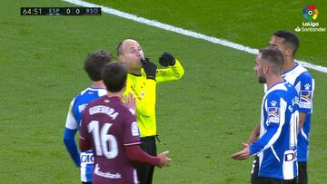 Lío monumental de Mateu: deja seguir y después anula el gol