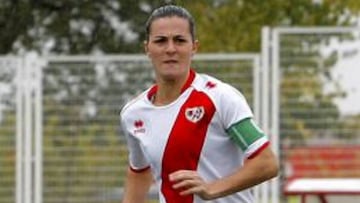 Natalia Pablos con el Rayo.