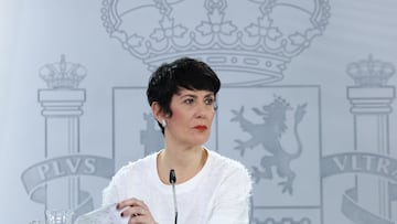 La ministra de Seguridad Social, Inclusión y Migraciones y portavoz del Gobierno, Elma Saiz, ofrece una rueda de prensa tras el primer Consejo de Ministros del año, a 7 de enero de 2026, en Madrid (España). El primer Consejo de Ministros del año ha estado marcado por la política internacional tras la captura por parte de EEUU del presidente de Venezuela, Nicolás Maduro, y las recientes declaraciones del presidente Donald Trump sobre el crudo venezolano y una posible anexión estadounidense de Groenlandia.
07 ENERO 2026;CONSEJO DE MINISTROS
Marta Fernández / Europa Press
07/01/2026