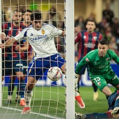 Tablas en El Alcoraz