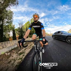 'Con(vivir)' de ‘Where is the limit?’ arranca con los adelantamientos a ciclistas
