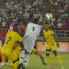 Hinchas del Unión Magdalena agreden a sus jugadores