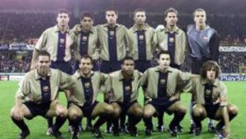 Iniesta debutó con el Barcelona el 29 de octubre de 2002.