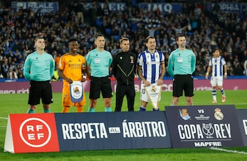 Vinicius posa tras el saludo de capitn.