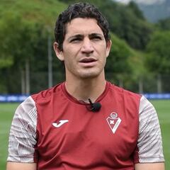 "Venir al Eibar fue una decisión familiar pensando en lo mejor para mi carrera"