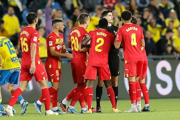 01/12/23  PARTIDO PRIMERA DIVISION 
LAS PALMAS - GETAFE
ARBITRO BUSQUETS FERRER PROTESTAS 