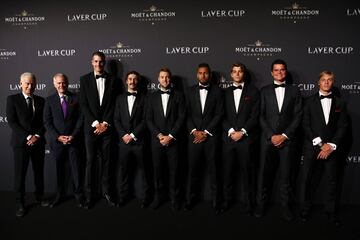 John McEnroe, capitán del equipo del Mundo, Patrick McEnroe, John Isner, Jordan Thompson, Jack Sock, Nick Kyrgios, Taylor Fritz, Milos Raonic y Denis Shapovalov.