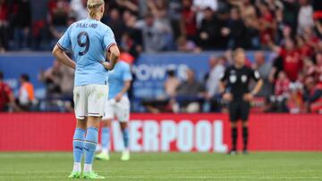 LEICESTER, ENGLAND - JULY 30: A dejected Erling Haaland of Manchester City during The FA Community Shield match between Liverpool and Manchester City at The King Power Stadium on July 30, 2022 in Leicester, England. (Photo by Matthew Ashton - AMA/Getty Images)