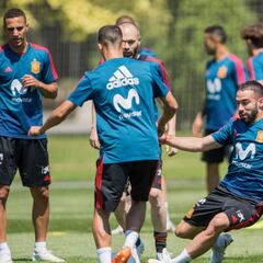 Dani Carvajal back in with Spain squad ahead of Portugal opener