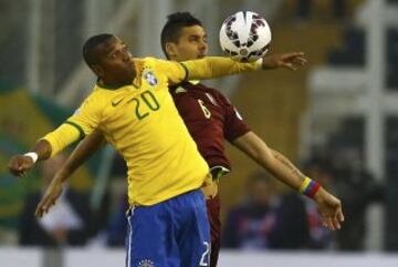 Robinho y Gabriel Cichero.