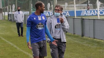 Entrenamiento Deportivo de La Coru&ntilde;a. Rolan con Fernando V&aacute;zquez