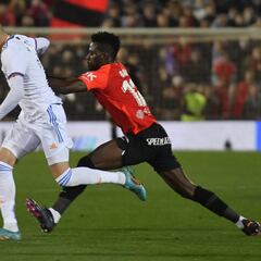 Real Madrid: Fede Valverde responds to clumsy Maffeo