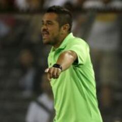 Héctor Tapia define exigencias para renovar en Colo Colo