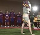La chilena que sorprendió a Vidal y Messi con sus acrobacias