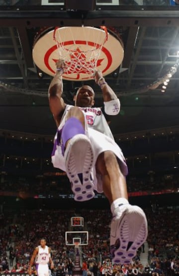 Vince Carter con los Toronto Raptors en 2004.