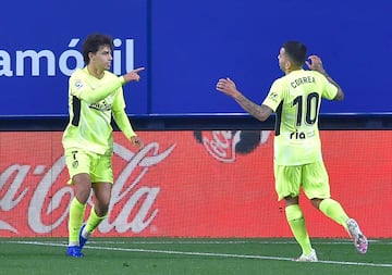 João Félix celebra el 0-2.