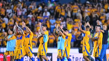 Romulo Zanre, Marcelo Flores of Tigres during the Quarter-Final second leg match between Tigres UANL and Necaxa as part of the Liga BBVA MX, Torneo Clausura 2025 at Universitario Stadium on May 11, 2025 in Monterrey, Nuevo Leon, Mexico.