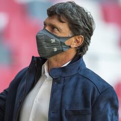 Hernán Cristante: "El VAR lo hace bien"