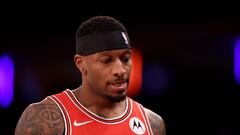 Are the Bulls eliminated if they lose to the Hawks in the play-in game?