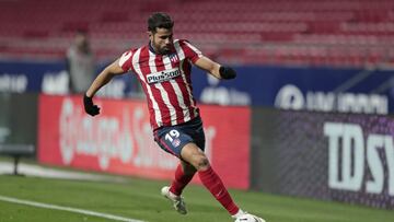 Costa, una historia de lucha: operaci¨®n en un pie, hernia discal....