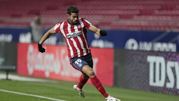 Costa, una historia de lucha: operación en un pie, hernia discal....