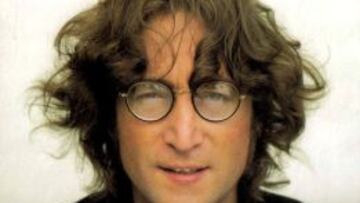 John Lennon fue asesinado por Mark Chapman en Nueva York el 8 de diciembre de 1980. 