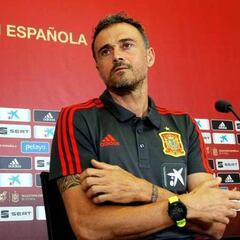 El España-Islas Feroe de la Euro'20, el 8-S en El Molinón: servirá de homenaje a Quini