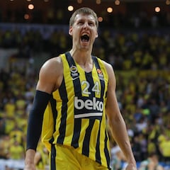 ¿Otra bomba del Barça? Jan Vesely, posible sustituto de Tomic