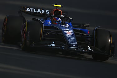 Alonso sorprende, Williams aprieta y el muro nunca miente
