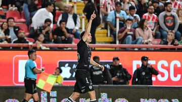 Jose Antonio Paradela celebrates his goal 1-0 of Necaxa during the 8th round match between Necaxa and Mazatlan FC as part of the Liga BBVA MX, Torneo Clausura 2025 at Victoria Stadium, on February 21, 2025 in Aguascalientes, Mexico.