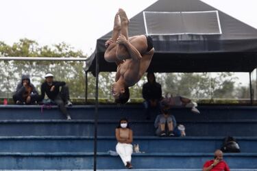 Entrenamientos en la Liga de Natación de Antioquia para el Campeonato Sudamericano en Argentina.