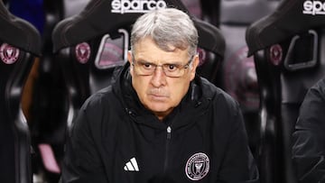 FORT LAUDERDALE, FLORIDA - SEPTEMBER 30: Head coach Gerardo Martino of Inter Miami CF looks on before the match against the New York City FC at DRV PNK Stadium on September 30, 2023 in Fort Lauderdale, Florida.   Megan Briggs/Getty Images/AFP (Photo by Megan Briggs / GETTY IMAGES NORTH AMERICA / Getty Images via AFP)