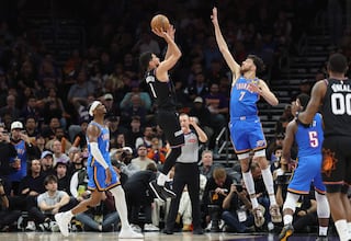 Booker sorprende a los Thunder en el último segundo