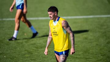 De Paul, durante un entrenamiento del Atlético.