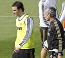 Mourinho no quiere que Higuaín deje el Madrid