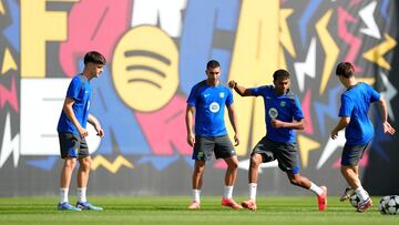 Blaugranas y Negriamarillos se miden en la segunda jornada por la Copa de Europa, por lo que aquí te decimos a mejor manera de sintonizarlo.