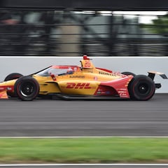 Palou, de rojo y amarillo