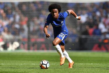 Willian's agents are in Barcelona