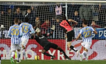 0-1. Hemed marcó el primer tanto.