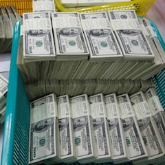 Bank mistakenly transfers you $81 trillion instead of $280, realizes 90 minutes after payment, then cancels it