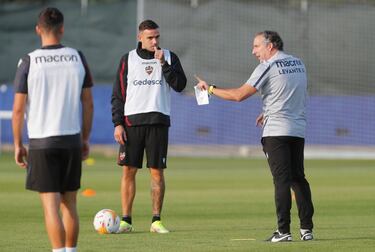El Levante de Javier Pereira echa a rodar en Bu?ol