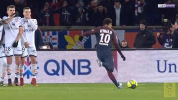 Rabona, sombrero y cuatro goles: todos los detalles de la exhibici¨®n colosal de Neymar
