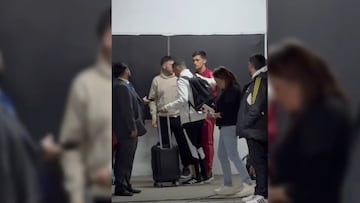 El adiós de Pablo Solari en su vuelta al Monumental: esto pasó antes de que subiera al bus