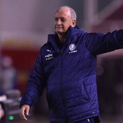 El grande de Europa que se mete entre Colo Colo y Scolari