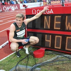 Warholm se cuela en el lleno de los Ingebrigtsen en Oslo