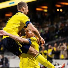 Spain defeated in World Cup qualifying for first time since 1993