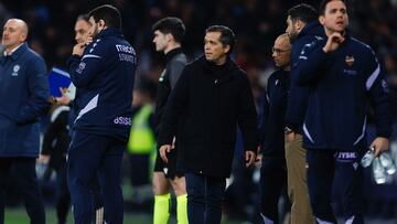 Luís Castro enchufa al Ciutat de València